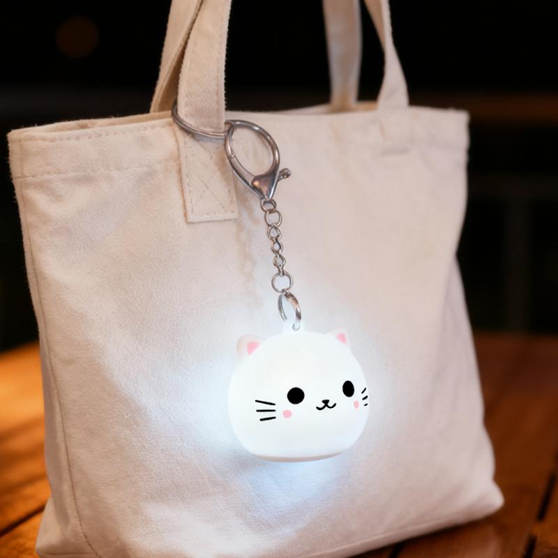 🐱Kitten - 🌟Rechargeable Light-Up Pendant🎁